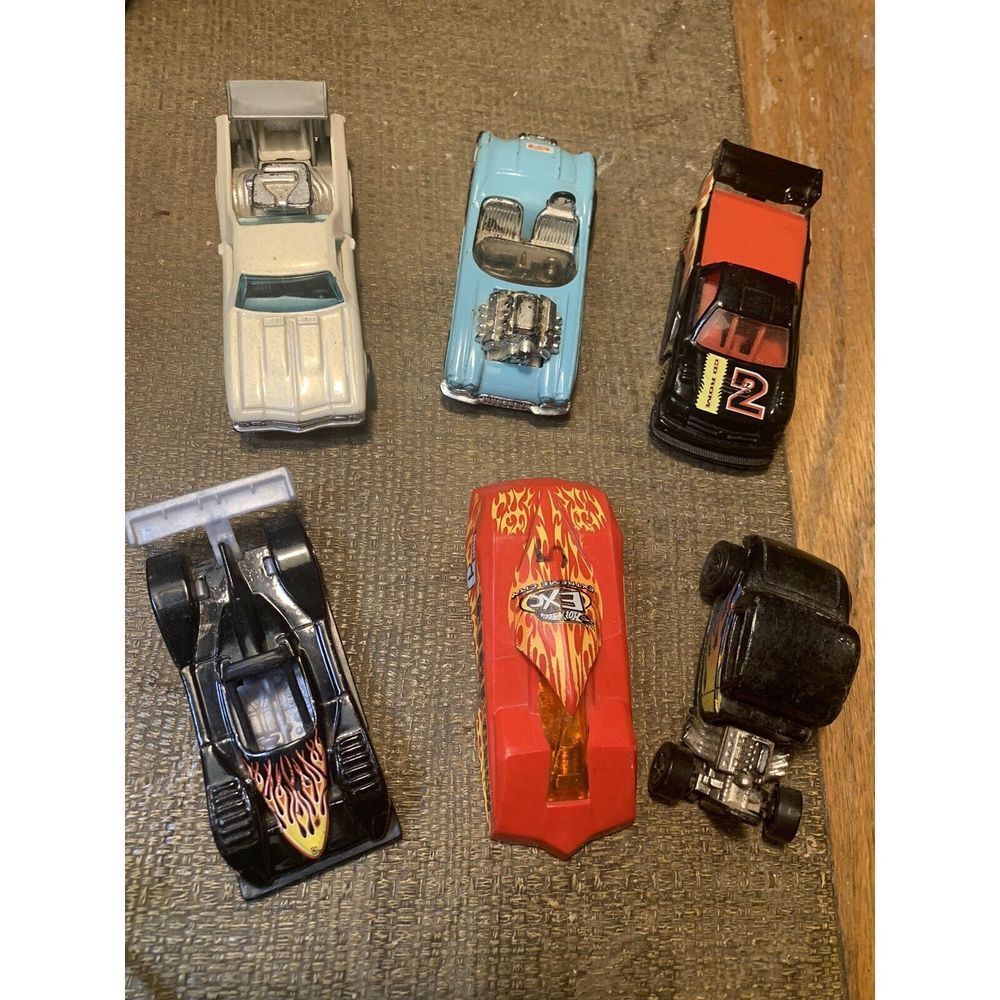 Hot‎ Wheels Lot Of 6 Ferrari/Fire Crew/Corvette/Tacoma/El Camino/Ford coupe